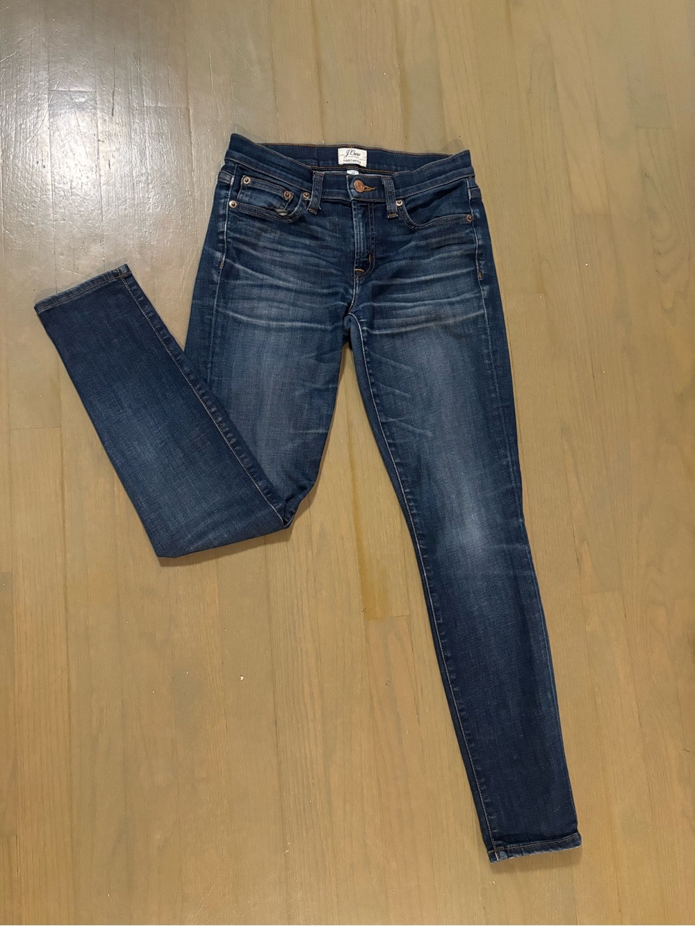 Dark Wash Women's Skinny Jeans - Denim Blue